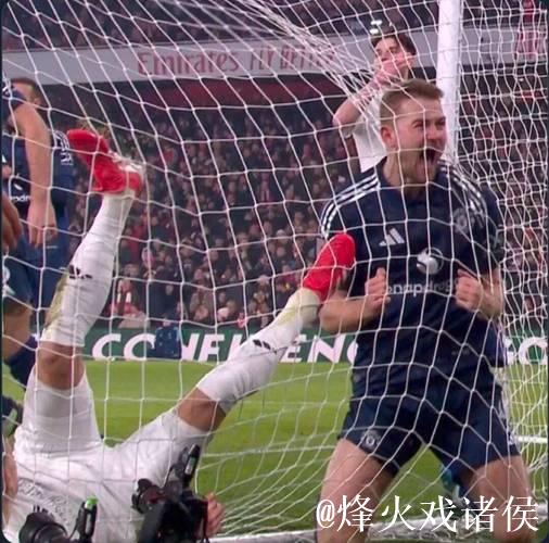 曼联后防频频失守，连续9场英超失球