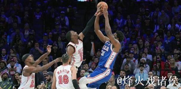 阿德巴约：防守表现是我的关注点，全队需保持一致步调